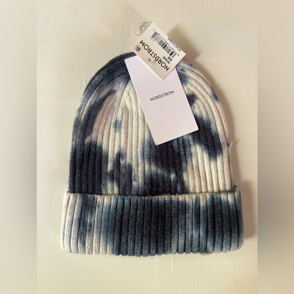 NWT Nordstrom Women’s Tie Dye Cuffed Ribbed Beanie Hat Indigo White 🎁